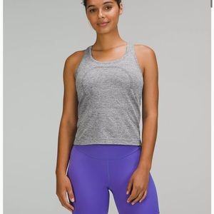 Lululemon gray swiftly Tech Racerback Tank Top 2.0
Race Length